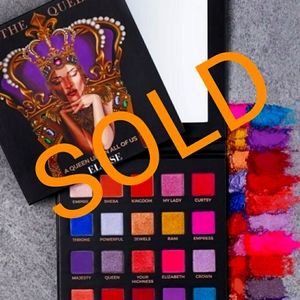 NEW Eloise The Queen Pallete